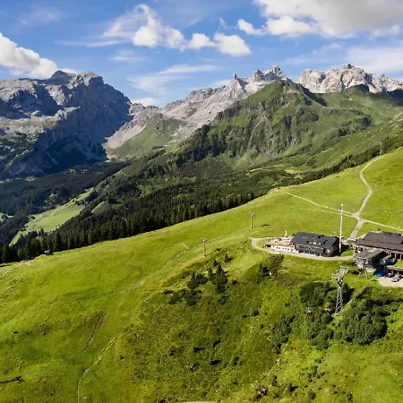 アパート 7 242 ローファー