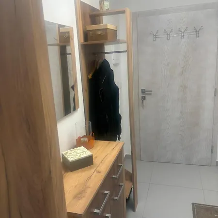 7 242 * ローファー